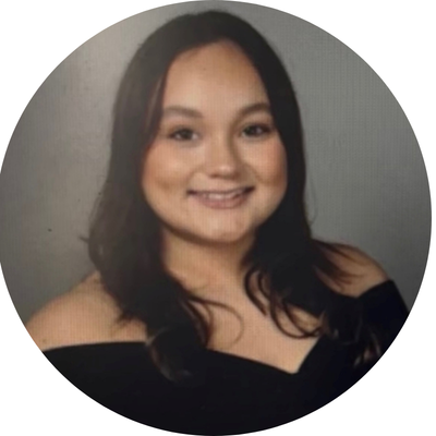 Sarah Tomanguilla headshot