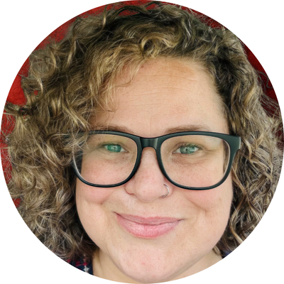 Erin Caswell headshot