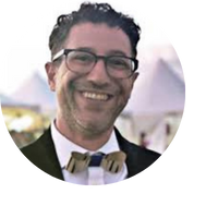 Noah Geisel headshot