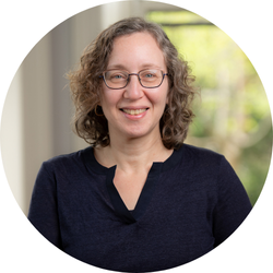 Julie Plaut headshot